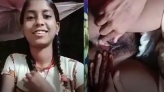 Teen girl records video of showing boobs and fingering pussy for bf